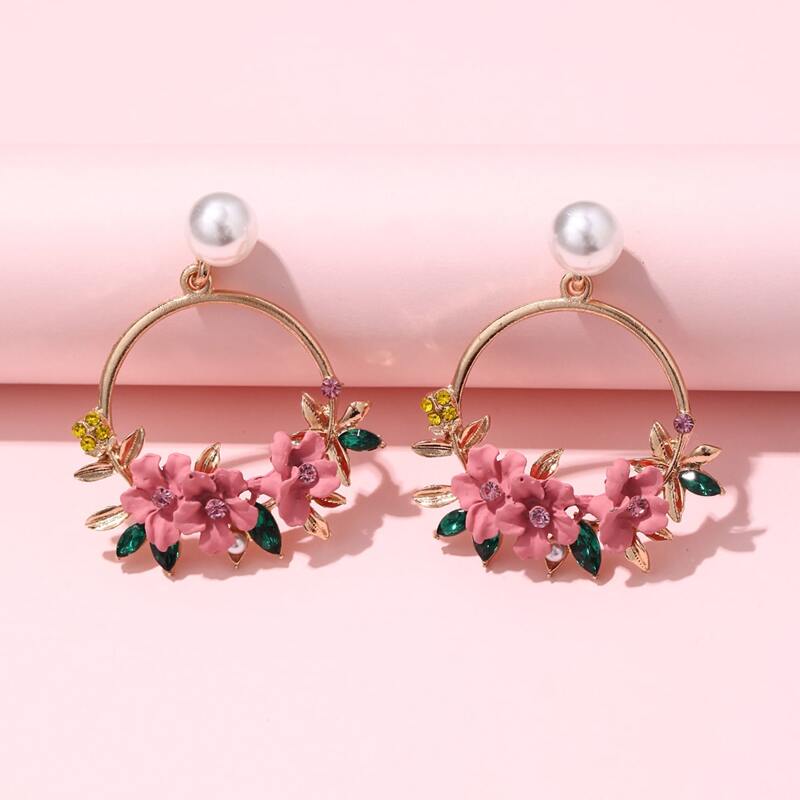 

Floral Decor Earrings, Pink