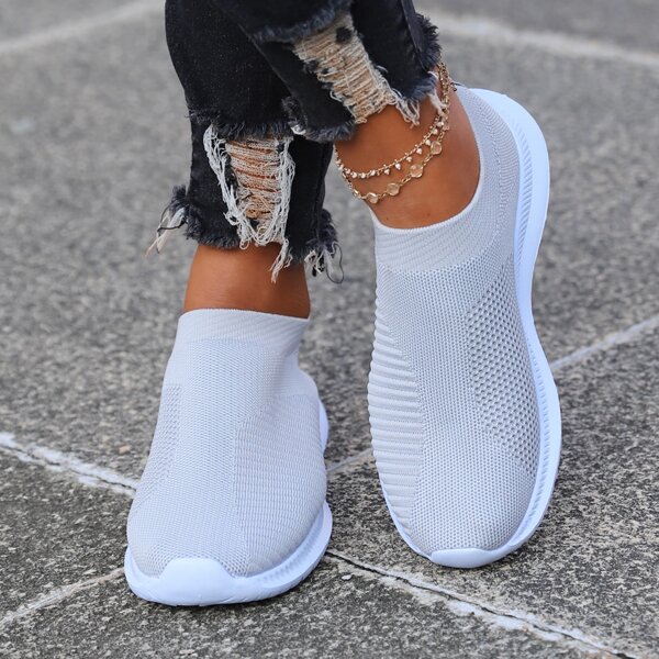 

Minimalist Slip-On Sports Shoes, Grey