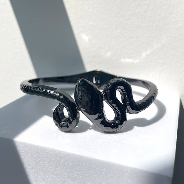 

Snake Design Bracelet, Gun black