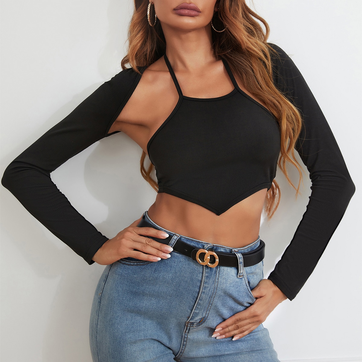 Короткий топ с открытой спиной и узлом с болеро