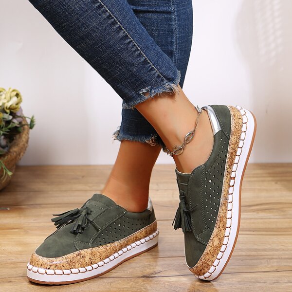

Tassel Decor Slip On Flats, Army green