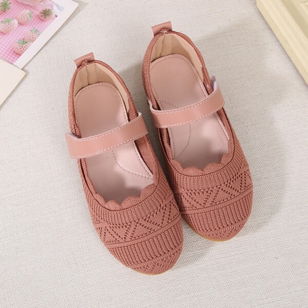 

Girls Geo Graphic Mary Jane Flats, Pink