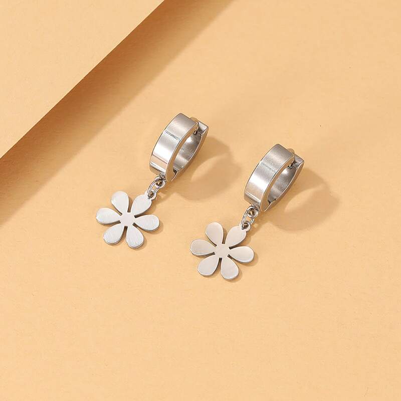 

Floral Drop Earrings, Silver