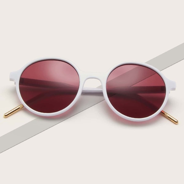 

Round Frame Sunglasses