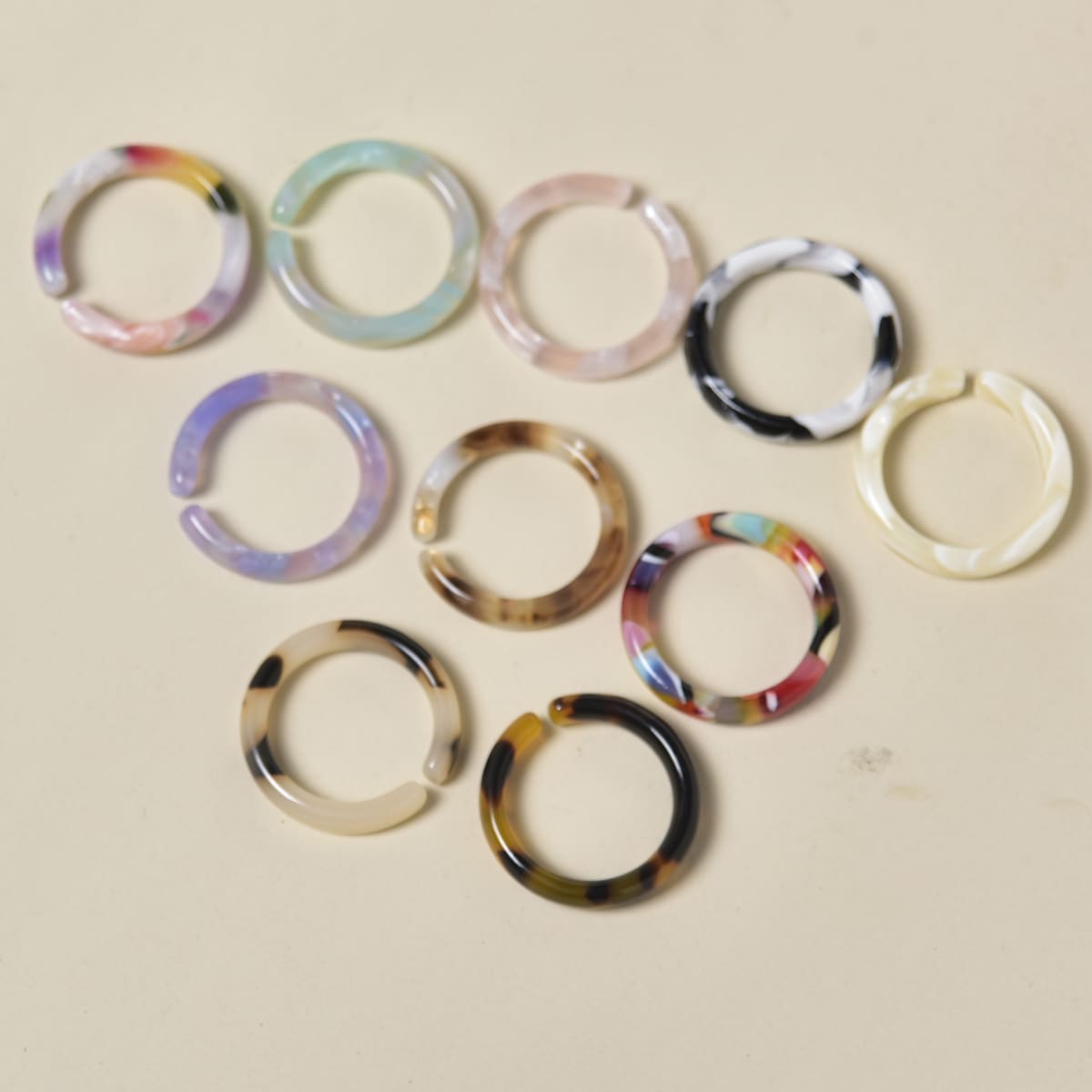 

10pcs Resin Cuff Ring, Multicolor