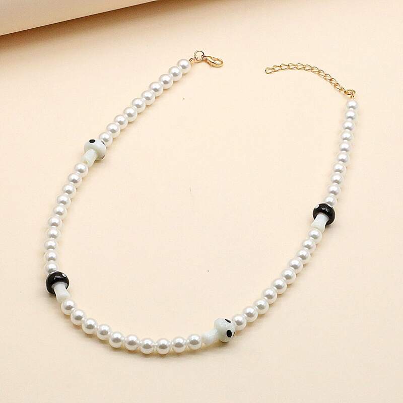 

Mushroom Decor Beaded Necklace, Black and white