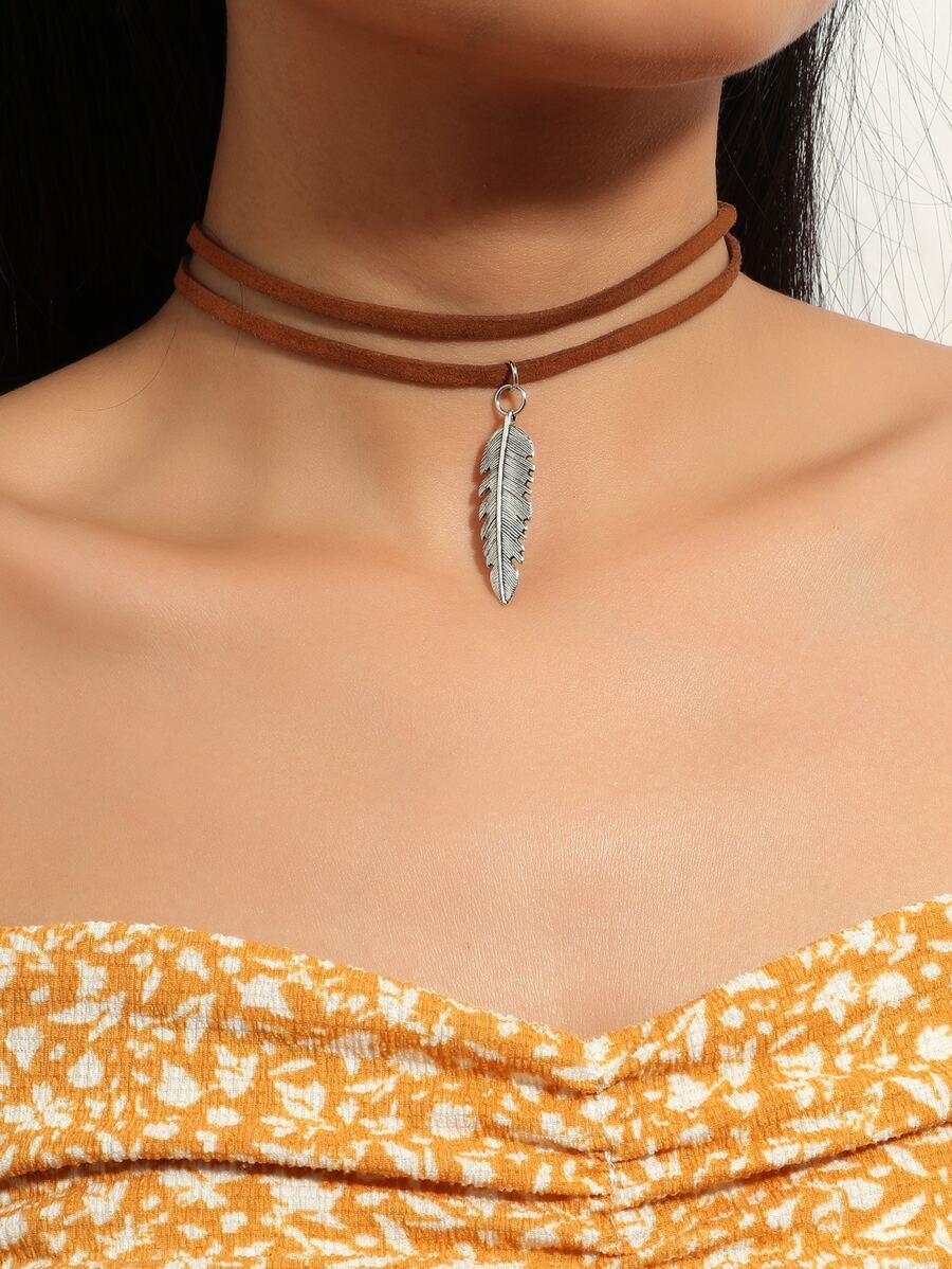 Gargantilla simple a capas - Café integral - Ver 1