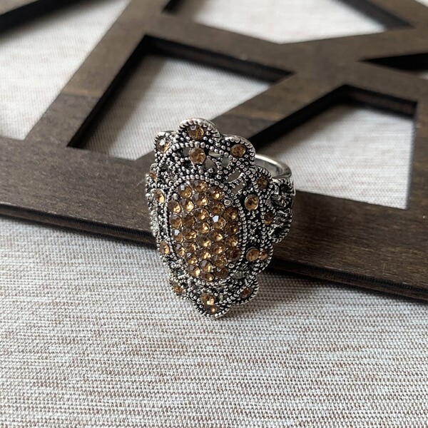 

Rhinestone Decor Ring, Champagne