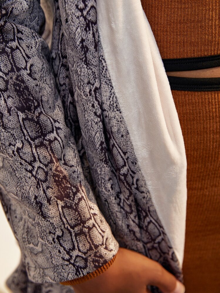 SHEIN Unity Snakeskin Print Drop Shoulder Belted Coat - Multicolor - View 6