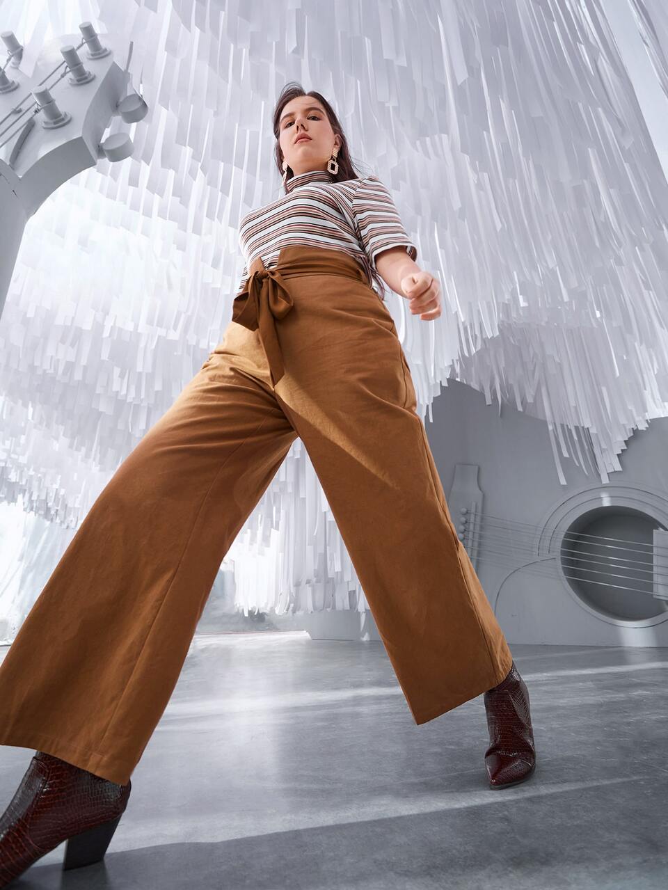 Plus Wide Leg Pants With Belt