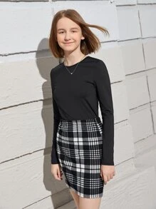 SHEIN Teen Girls Crew Neck Tee & Plaid Skirt Set - Black and White - View 3
