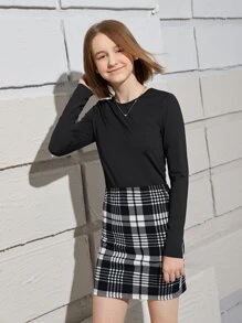 SHEIN Teen Girls Crew Neck Tee & Plaid Skirt Set - Black and White - View 2