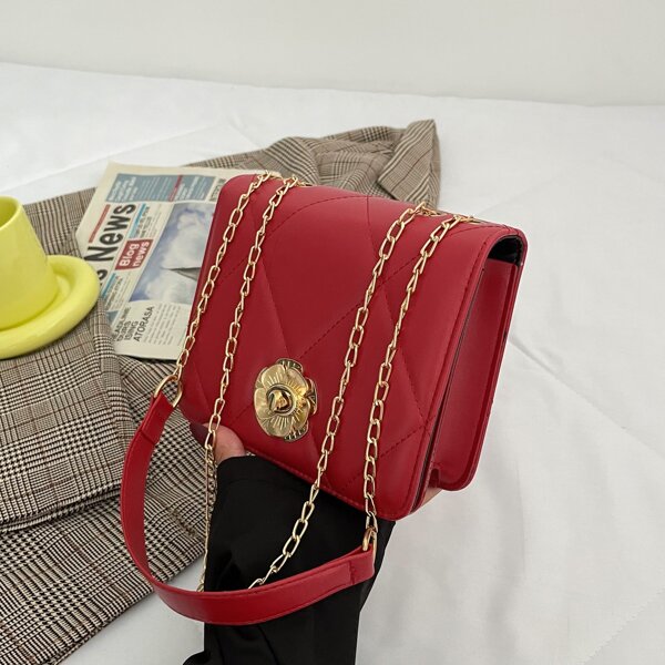 

Minimalist Floral Decor Quilted Flap Square Bag, Red