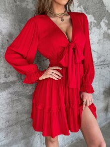 SHEIN Frenchy 胸部打結荷葉邊荷葉袖連衣裙 - 紅色 - 查看 6