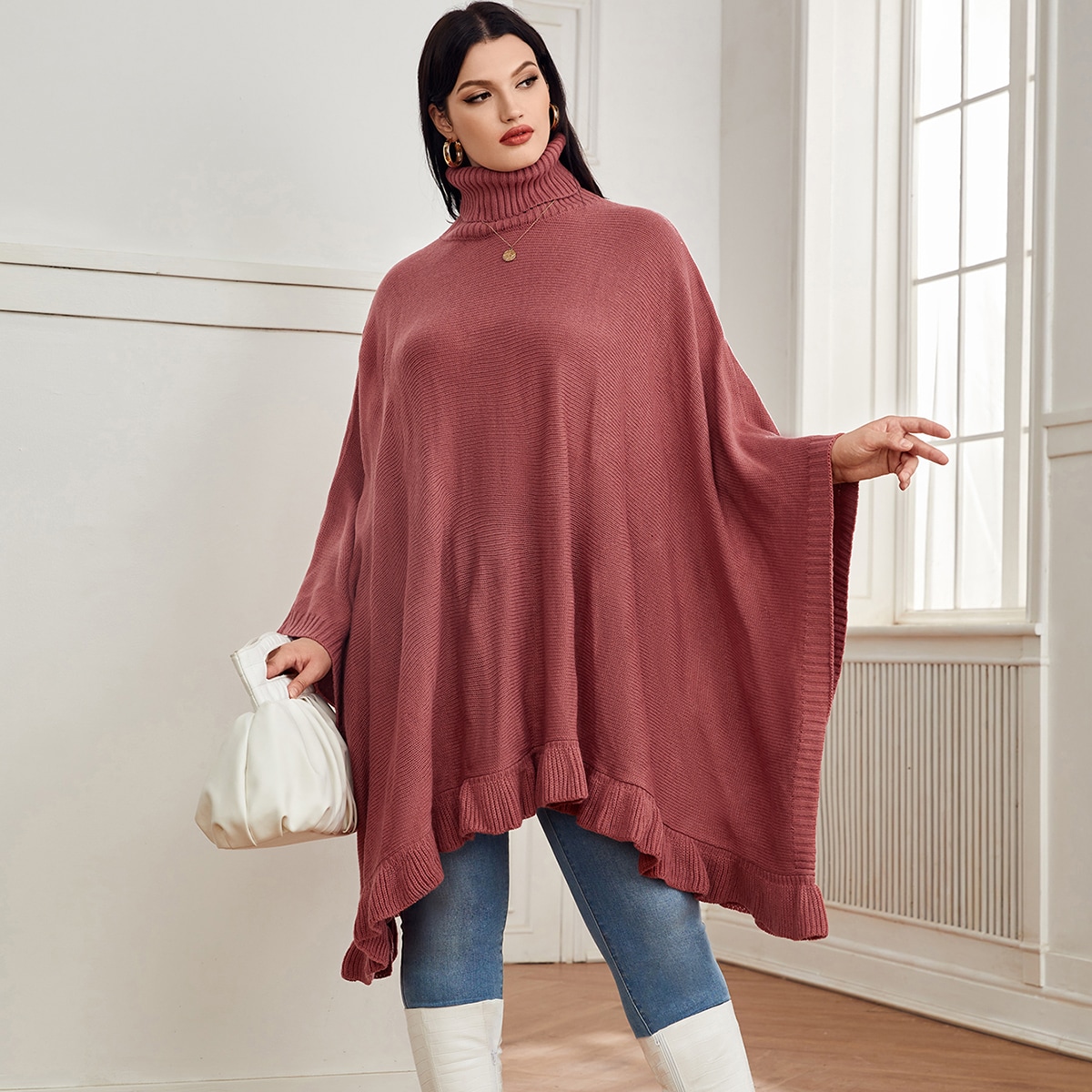 Пончо с высоким воротником с оборками с рукавами "летучая мышь" вязаный размера плюс