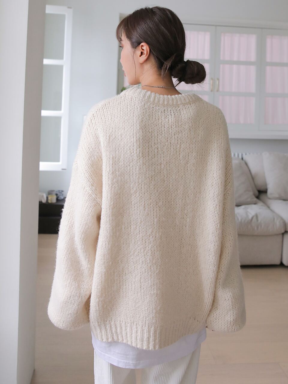 Solid V-neck Drop Shoulder Sweater