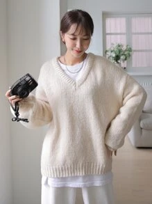 DAZY Solid V-neck Drop Shoulder Jumper - Beige - View 4
