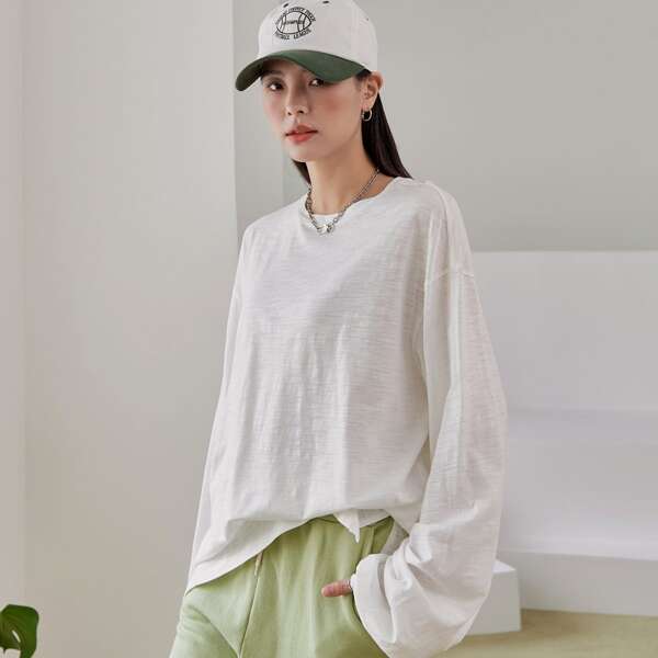 

Solid Drop Shoulder Split Hem Pullover, White
