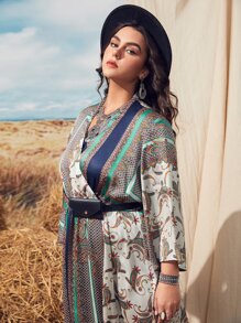 Modelyn 大碼佩斯利絲巾圖案荷葉袖繫腰帶洋裝