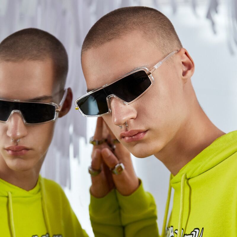 

Guys Flat Top Sunglasses, Black