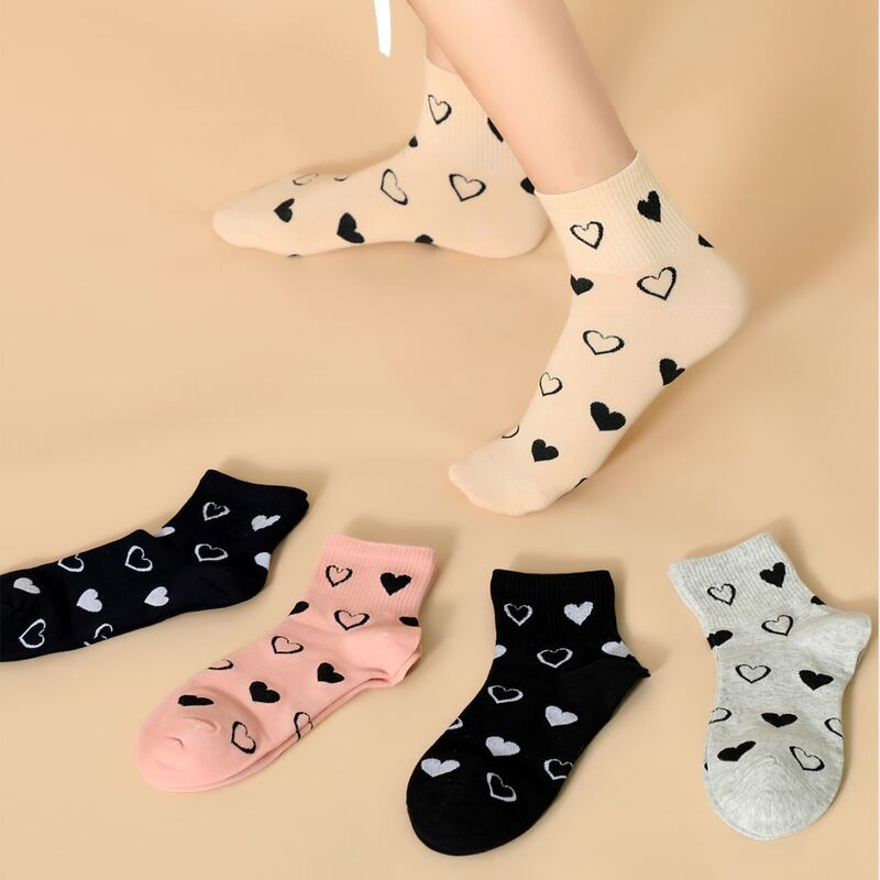

5pairs Heart Print Socks, Multicolor