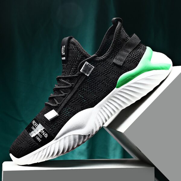 

Men Letter Graphic Lace Up Front Sneakers, Black