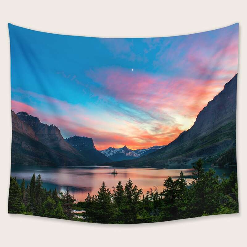 

Scenery Pattern Tapestry, Multicolor