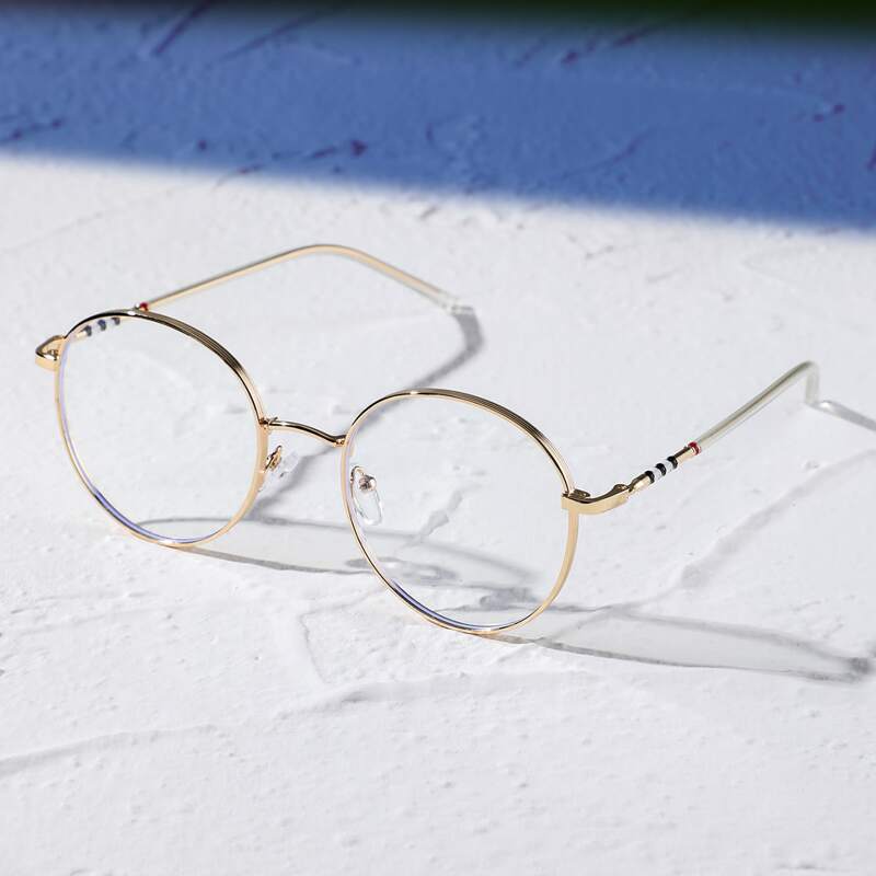 

Metal Frame Eyeglasses