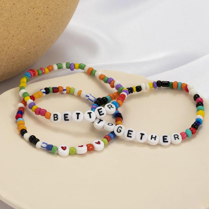 

3pcs Letter Graphic Beaded Bracelet, Multicolor
