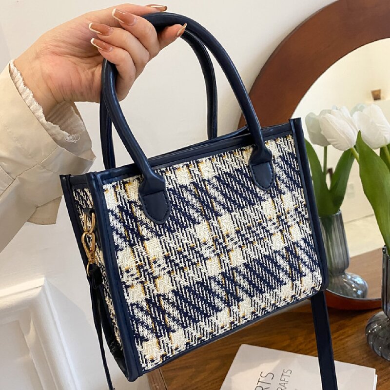 

Plaid Pattern Square Bag, Blue and white