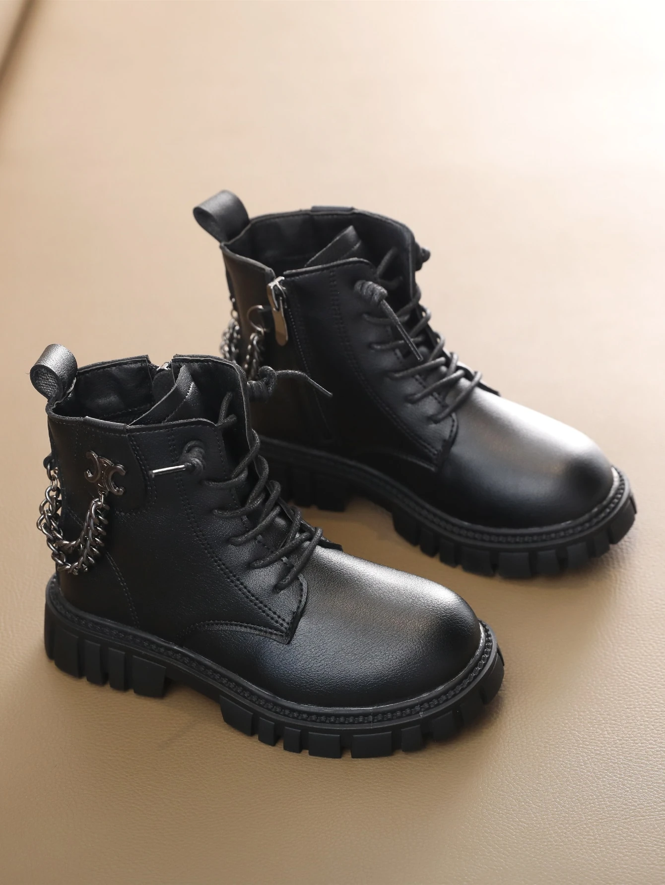 Flat boots for girls Clearance