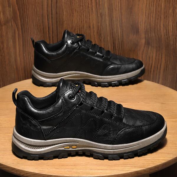 

Men Stitch Detail Lace Up Design Sneakers, Black
