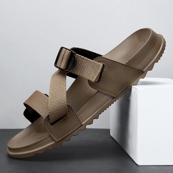 

Men Buckle Decor Slide Sandals, Brown
