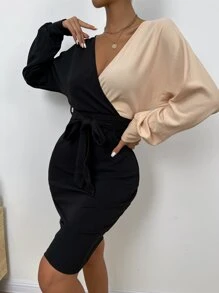 SHEIN Privé Đầm Thắt lưng Buộc lại Khối Màu Thanh lịch - Màu be - Xem 3