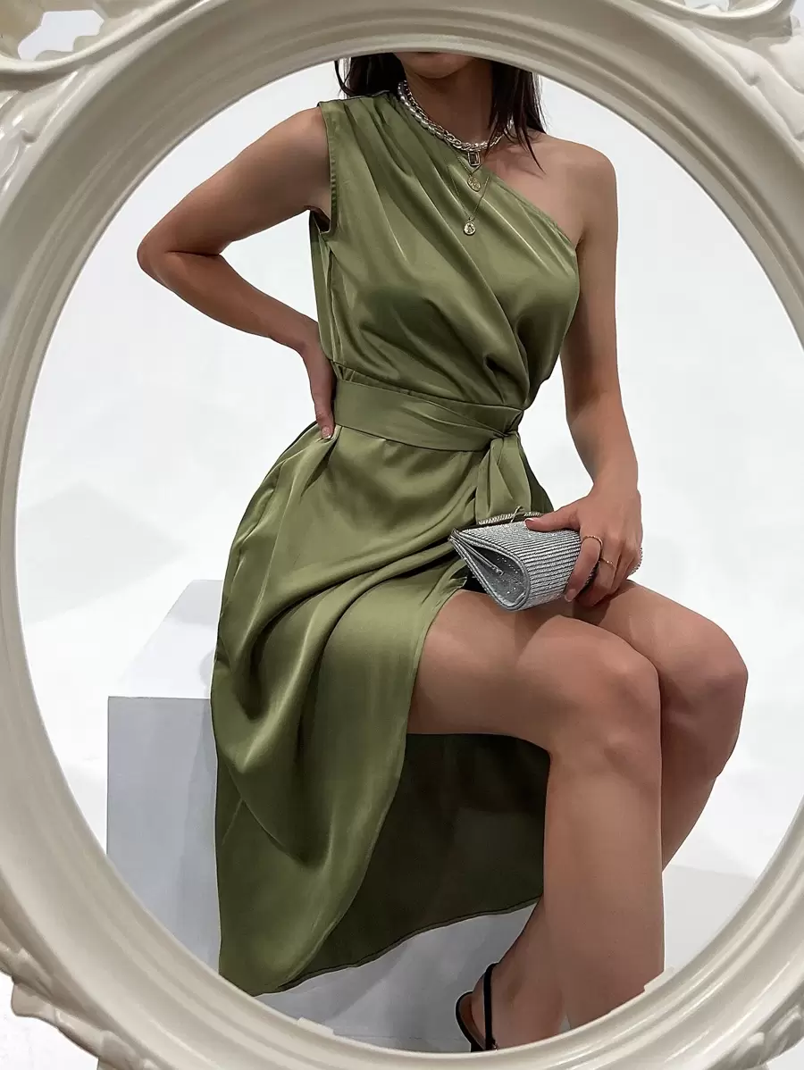 Seusyu One Shoulder Wrap Hem Belted Satin Dress - Army Green - View 1