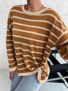 SHEIN Essnce Jersey con patrón de rayas de hombros caídos con diseño de botón - Multicolor - Ver 3