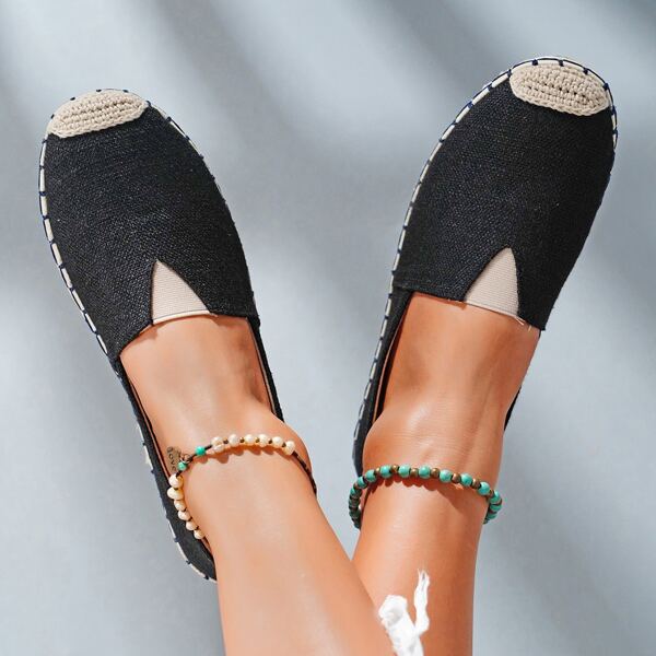 

Minimalist Espadrille Flats, Black