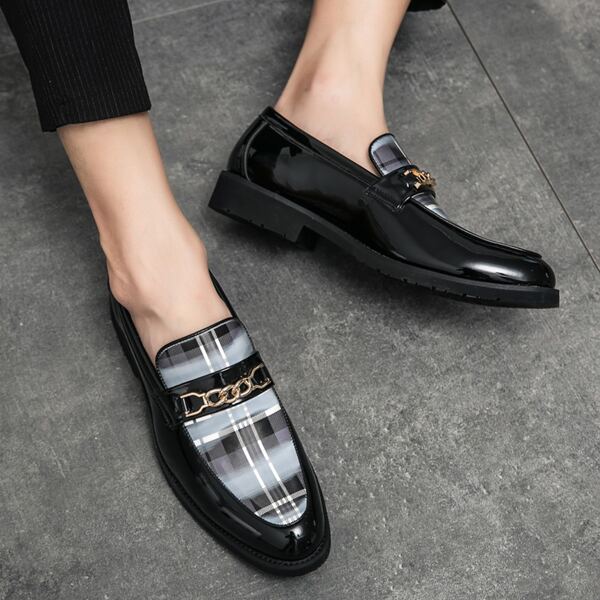 

Men Chain Decor Plaid Loafers, Black