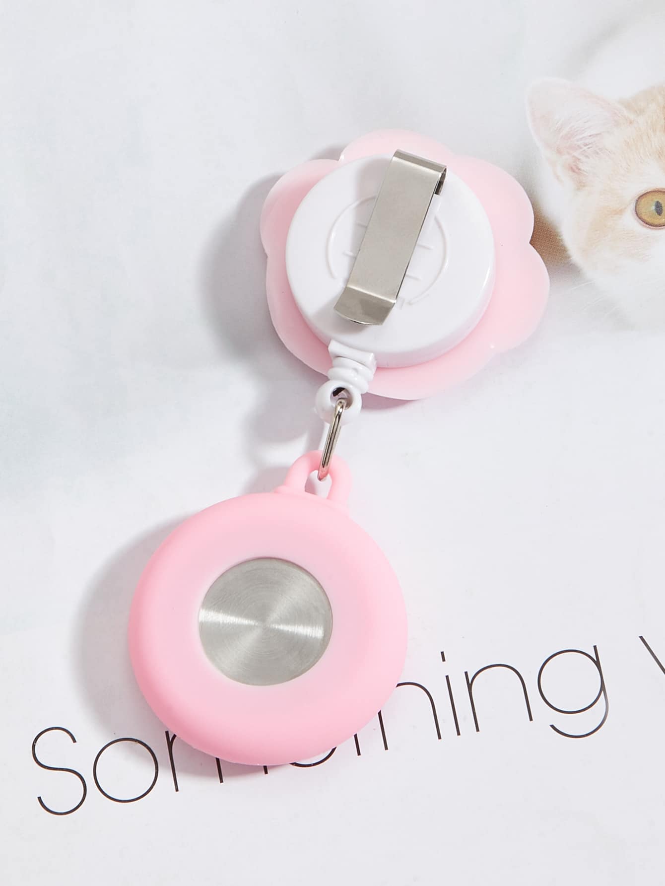 貓爪設計護士石英表胸針 - 銀色 - 查看 3