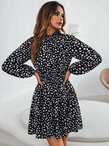 SHEIN LUNE 滿版圖案腰部打褶連衣裙 - 黑與白 - 查看 3