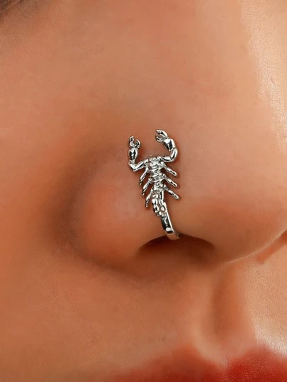 1pc Creative Scorpion Shaped Nose Clip, Fashionable Faux Piercing Jewelry Suitable For Everyday Wear For Women