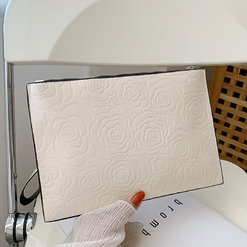

Flower Graphic Clutch Bag, White
