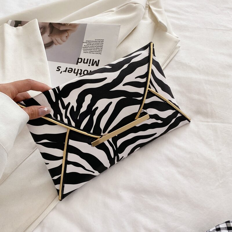 

Zebra Striped Graphic Clutch Bag, Black