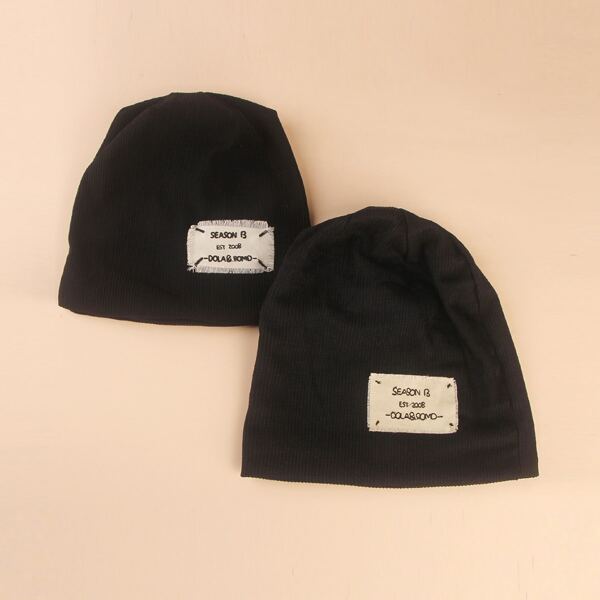 

2pcs Parent Kids Letter Graphic Hat, Black