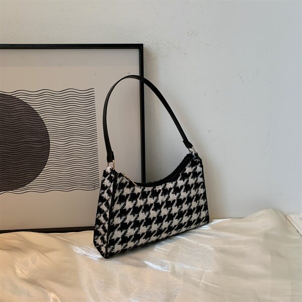 

Houndstooth Graphic Baguette Bag, Black and white