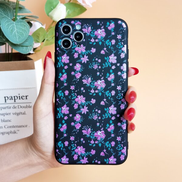 

Floral Skull Phone Case, Multicolor