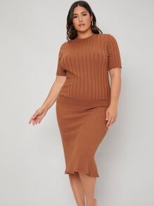 Mulvari Plus Solid Ribbed Knit Top & Skirt Set