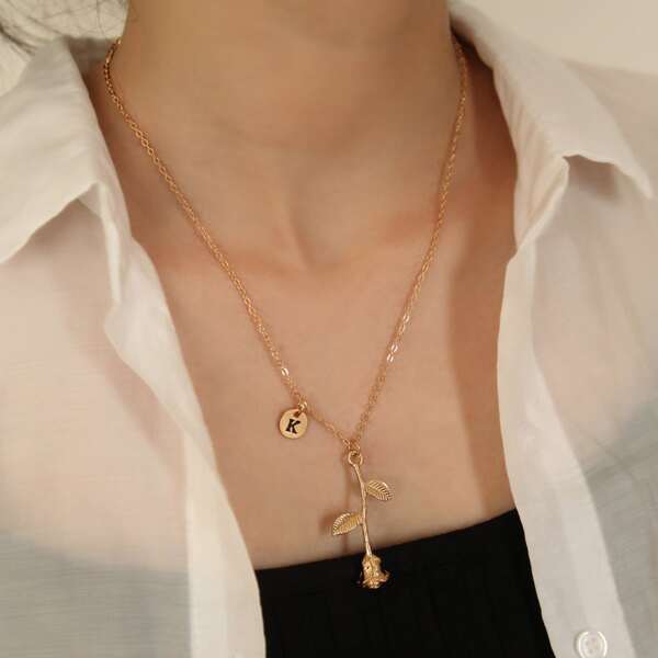 

Flower Charm Necklace, Gold