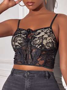 SHEIN Slayr 前打結短款蕾絲吊帶上衣 - 黑色 - 查看 3