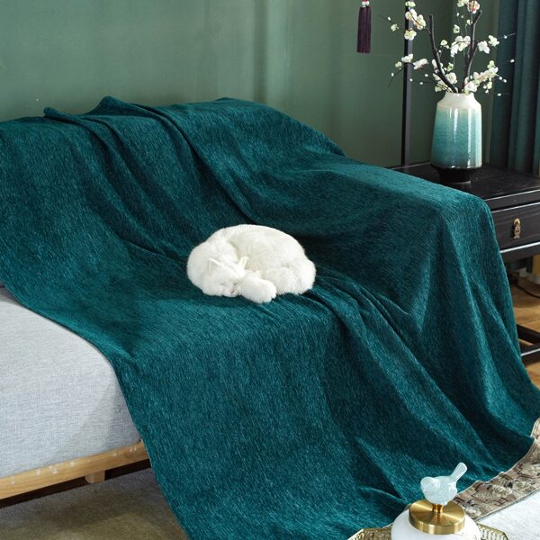 

Embroidery Flower Sofa Towel, Dark green